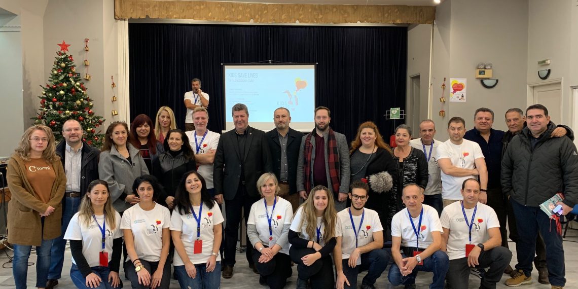 Τα παιδιά σώζουν ζωές στο Αιγάλεω- Kids save lives