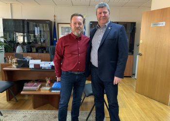 Δωρεά φορτηγού κλειστού τύπου στον δήμο Κύθνου