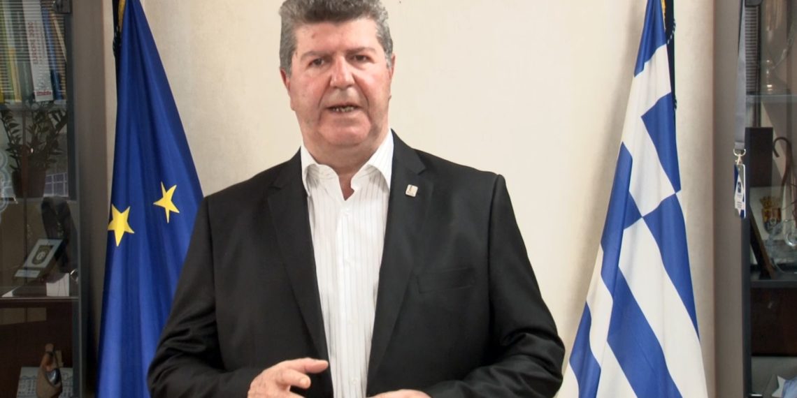 Είμαστε δίπλα σας.  Συνεχίζουμε μαζί.