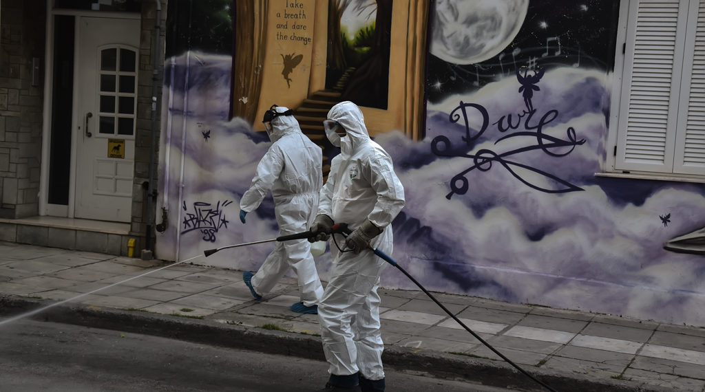 Οι απολυμάνσεις δεν σταματούν στο Αιγάλεω