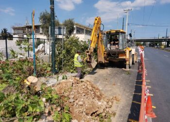 Καθαρισμός της Πέτρου Ράλλη από Αγίας Άννης μέχρι Χαρμάνη