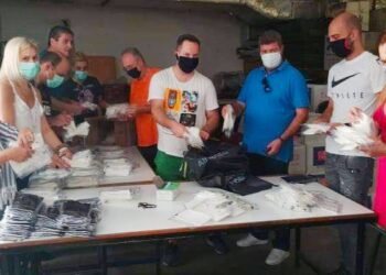 Μάσκες και παγουράκια στα σχολεία της πόλης μας