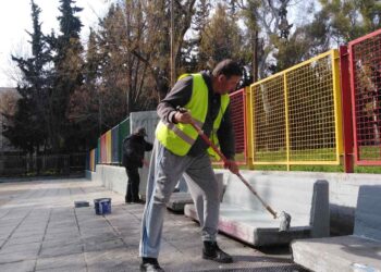 Επισκευές και συντηρήσεις σε σχολικά κτήρια του Δήμου Αιγάλεω