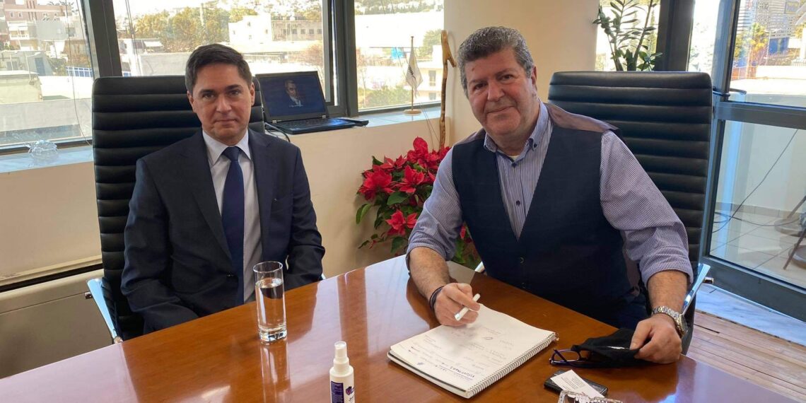 Συνάντηση του Δημάρχου Αιγάλεω με τον Πρέσβη της Πολωνίας