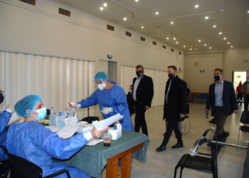 Ολοκληρώθηκαν οι έλεγχοι ταχείας ανίχνευσης αντιγόνου στο ”Γιάννης Ρίτσος”