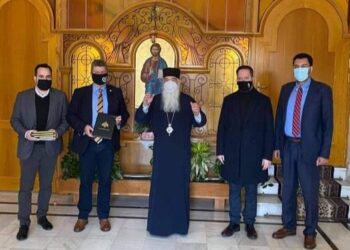 Επίσκεψη Δημάρχου Αιγάλεω Γιάννη Γκίκα στην Ιερά Μητρόπολη Νικαίας
