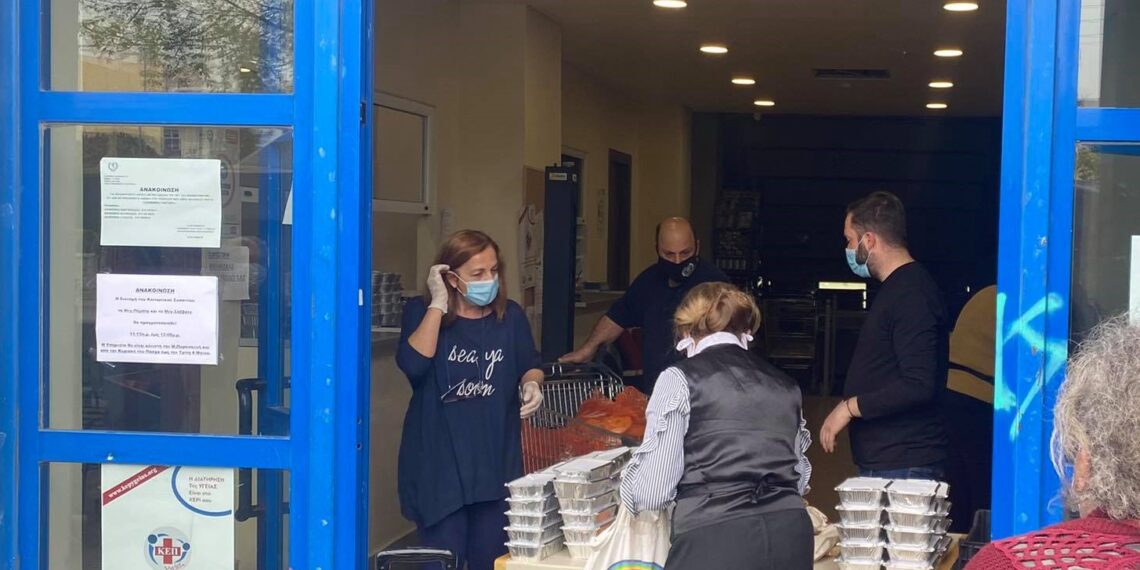 Πασχαλινά εδέσματα από τον Δήμο Αιγάλεω