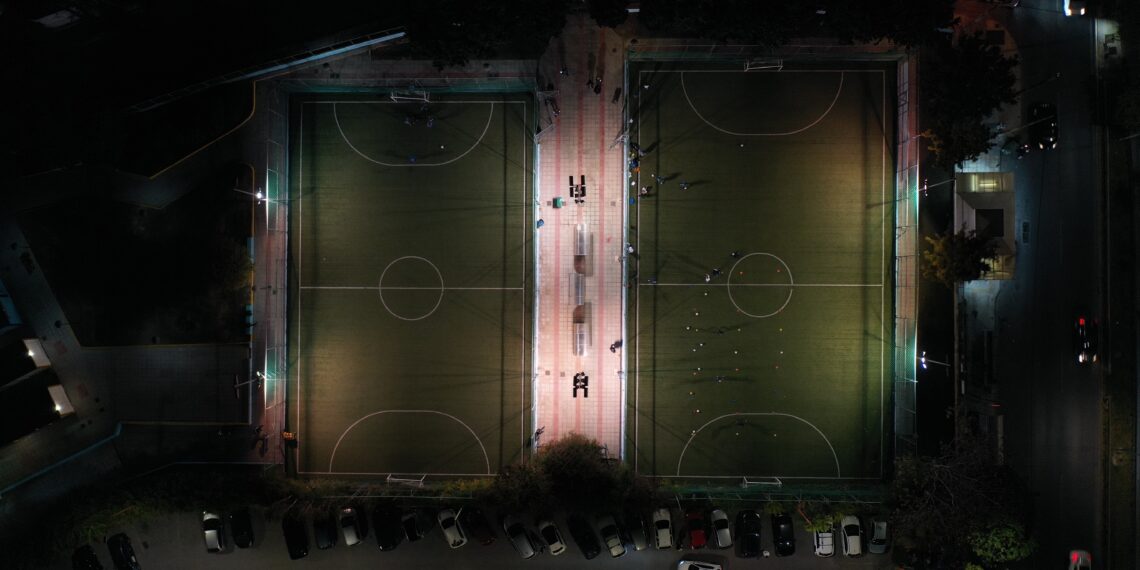 Γηπεδάκια 5Χ5 στη Λυκαβηττού.