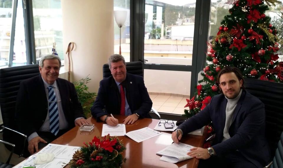 Υπογράφτηκε η σύμβαση «Ολοκληρωμένες Υπηρεσίες και Δράσεις Πρόληψης και Αντιμετώπισης των Διακρίσεων, Βελτίωσης της Ποιότητας Ζωής, Κοινωνικής Ένταξης, Κοινωνικής Φροντίδας και Ανοιχτής Ειδικής Φροντίδας των Ευπαθών Ομάδων του Δήμου Αιγάλεω, στο πλαίσιο της ΒΑΑ/ΟΧΕ της Δυτικής Αθήνας (Τμήματα Α’ και Β’)»