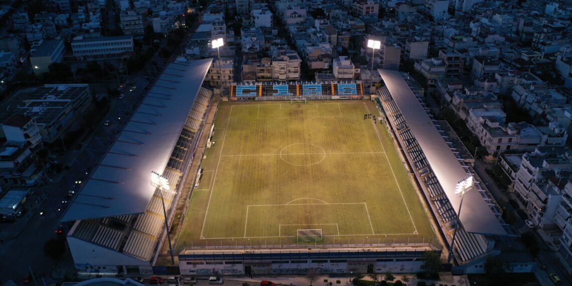 Άναψαν και πάλι μετά από 15 χρόνια οι προβολείς στο Δημοτικό Γήπεδο «Σταύρος Μαυροθαλασσίτης»