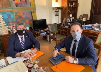 Συνάντηση Δημάρχου Αιγάλεω, Γιάννη Γκίκα, με τον Αναπληρωτή Υπουργό Εσωτερικών κ. Στέλιο Πέτσα