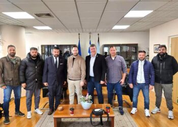 Συνάντηση Δημάρχου, Γιάννη Γκίκα, με το νέο Δ. Σ. της Ένωσης Επαγγελματιών και Εμπόρων Αιγάλεω