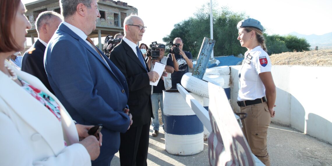 Αντιπροσωπεία του Δήμου Αιγάλεω με επικεφαλής τον Δήμαρχο Γιάννη Γκίκα στις αντικατοχικές εκδηλώσεις του Δήμου Κυθρέας στην Κύπρο