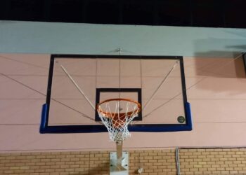 Νέες μπασκέτες και ανανέωση αθλητικού εξοπλισμού στο 6ο Λύκειο