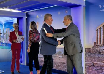 Ο Δήμος Αιγάλεω βραβεύτηκε στο 18ο Πανελλήνιο Συνέδριο ΕΔΔΥΠΠΥ