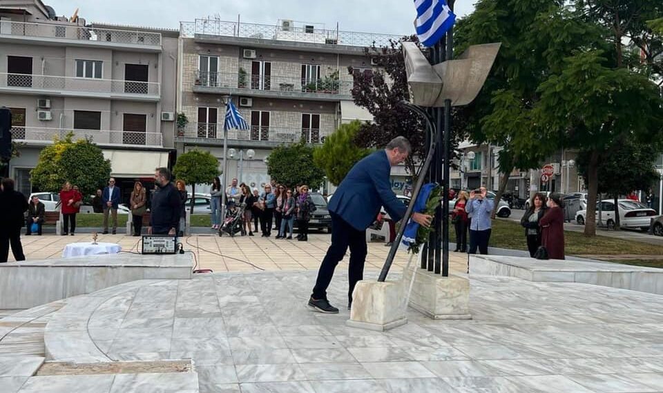 Ο Δήμος Αιγάλεω τίμησε τη μνήμη των θυμάτων της εξέγερσης του Πολυτεχνείου