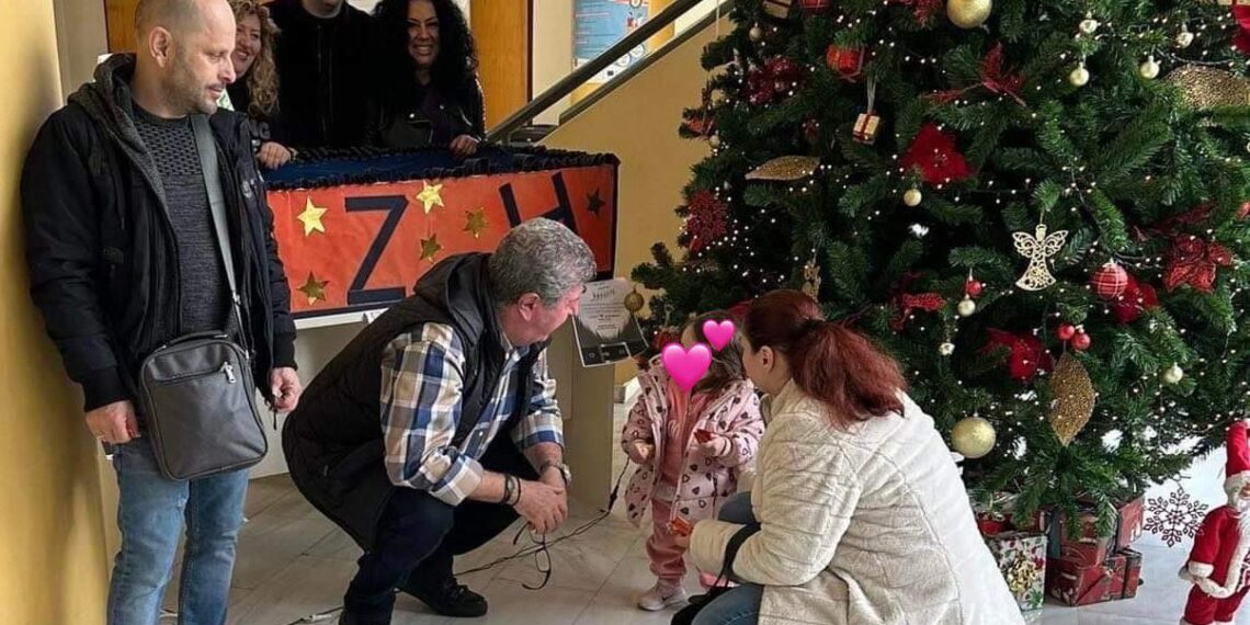 Κανένα παιδί χωρίς το δώρο του