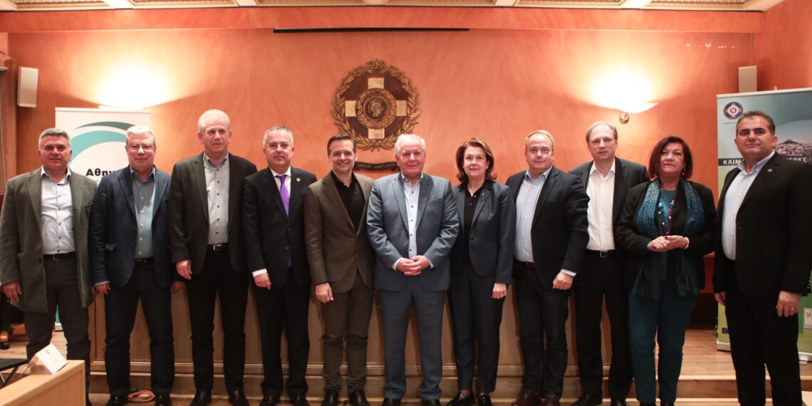 Ο Δήμαρχος Αιγάλεω Λάμπρος Σκλαβούνος υπέγραψε το Μνημόνιο Συνεργασίας της «Αθηναϊκής Ενεργειακής Συμμαχίας»