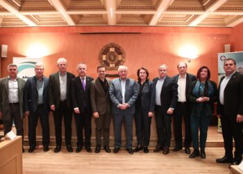 Ο Δήμαρχος Αιγάλεω Λάμπρος Σκλαβούνος υπέγραψε το Μνημόνιο Συνεργασίας της «Αθηναϊκής Ενεργειακής Συμμαχίας»