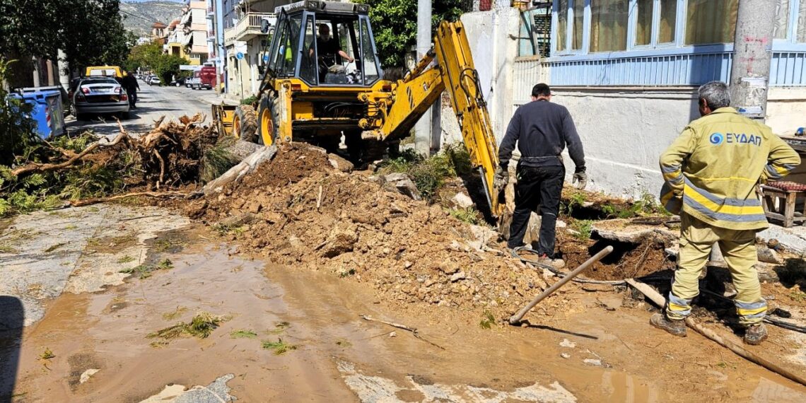 Ενημέρωση για διαρροή υδάτων από βλάβη σε αγωγό της ΕΥΔΑΠ