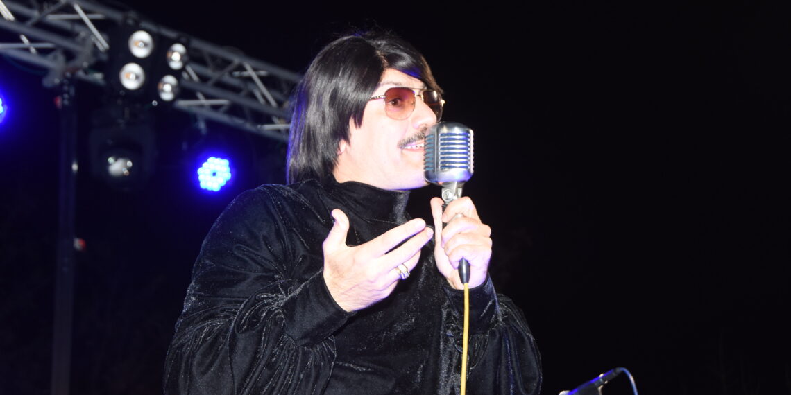 Ατέλειωτο Κέφι & Νέα Πνοή στη Συναυλία του Τόνι Σφήνου στο Αιγάλεω