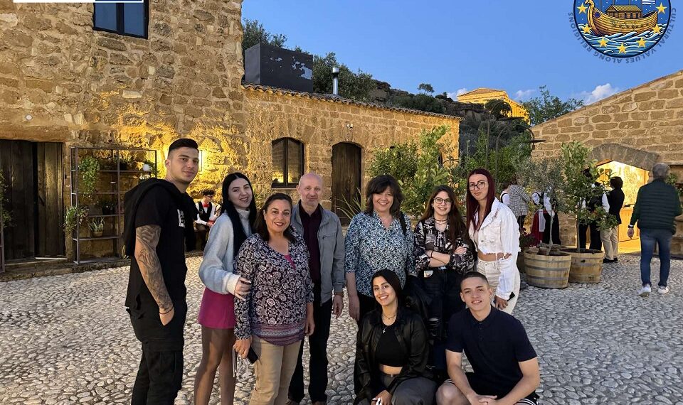 Το Εσπερινό ΓΕΛ Αιγάλεω περιηγήθηκε στην Σικελία με το ERASMUS+