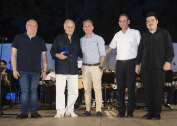 Με εξαιρετική επιτυχία πραγματοποιήθηκε το μουσικό αφιέρωμα στον συνθέτη και δημιουργό Γιώργο Χατζηνάσιο