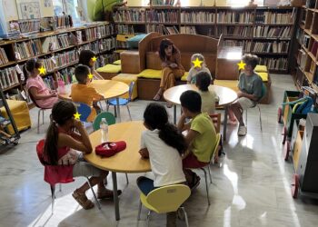 Αφήγηση Παραμυθιού με αύρα καλοκαιρινή στη Δημοτική Βιβλιοθήκη Αιγάλεω