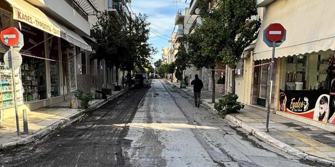 Συνεχίζονται οι ασφαλτοστρώσεις και αποκαταστάσεις οδών στον Δήμο Αιγάλεω