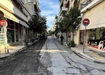 Συνεχίζονται οι ασφαλτοστρώσεις και αποκαταστάσεις οδών στον Δήμο Αιγάλεω