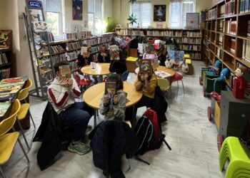 Ταξίδι στον Κόσμο του Βιβλίου για τους Μαθητές του 7ου Δημοτικού Σχολείου Αιγάλεω