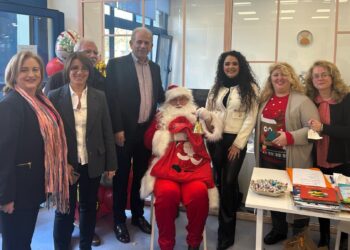 Χριστουγεννιάτικη γιορτή προσφοράς, χαράς και ελπίδας, για τα παιδιά από τον Δήμο Αιγάλεω