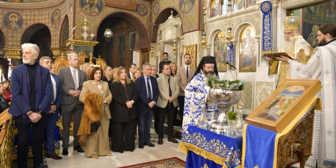 Με επισημότητα και σεβασμό τιμήθηκε ο εορτασμός των Θεοφανείων στον Δήμο Αιγάλεω