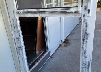 Καταγγελία για τον βανδαλισμό του 17ου Δημοτικού Σχολείου Αιγάλεω