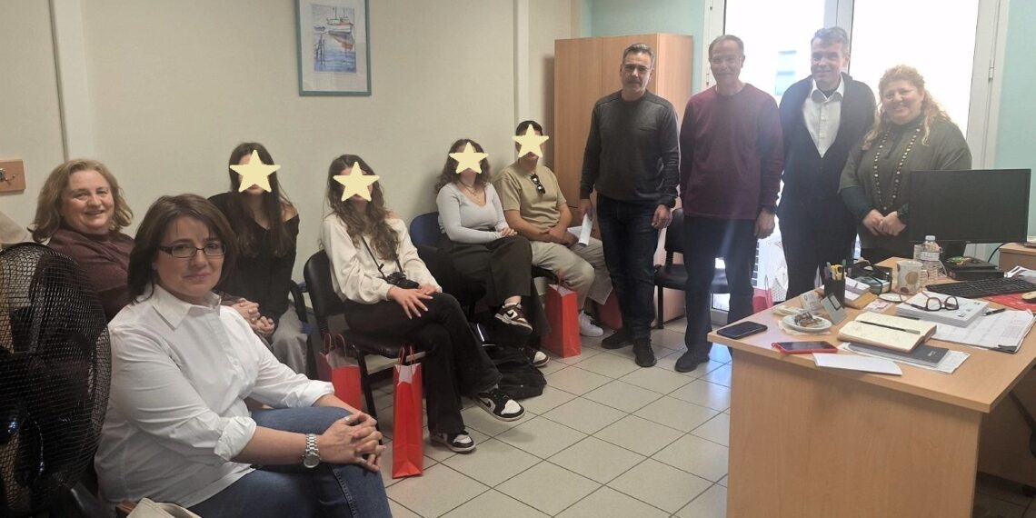 Όταν η Νεολαία Μιλά με Καρδιά: Οι μαθητές του 6ου ΓΕΛ Αιγάλεω στον δρόμο της ενεργού πολιτειότητας