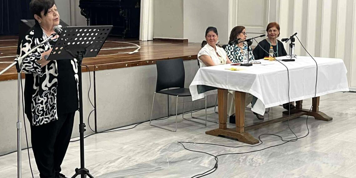 Η Ανδρομάχη, τα Πήλινα Ποιήματα και οι Γέφυρες της Ποίησης στο Αιγάλεω