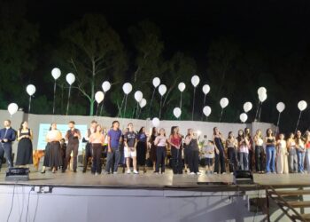 Οι νέοι του Αιγάλεω τραγούδησαν και εξέπληξαν