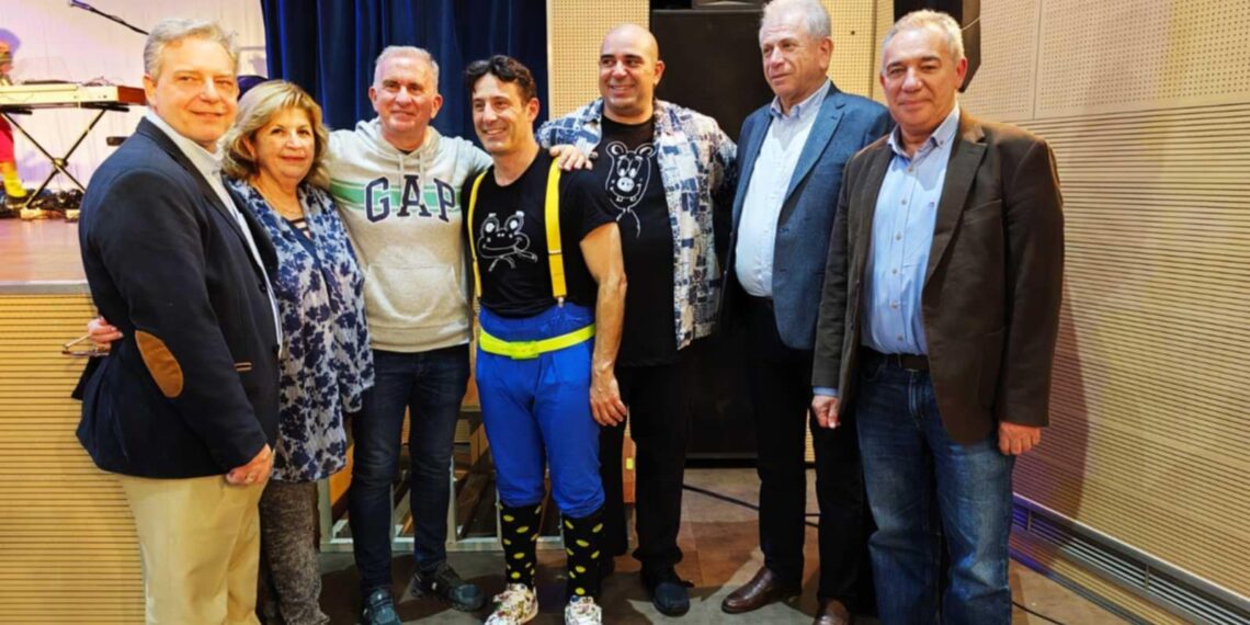 «Αν Ακούσεις τα Παιδιά» – Μια δωρεάν παράσταση με δυνατό αντίκτυπο για τις επόμενες γενιές και για τα δικαιώματά τους