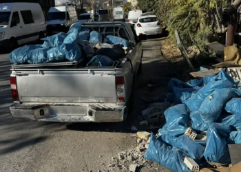 Παρέμβαση της Ελληνικής Αστυνομίας για την παράνομη απόρριψη αποβλήτων στον Δήμο Αιγάλεω