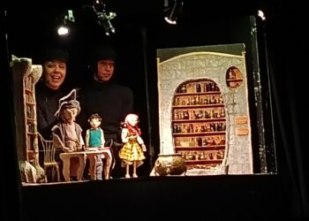 Ο Μαθητευόμενος Μάγος μάγεψε μικρούς και μεγάλους στο Πνευματικό Κέντρο «Γιάννης Ρίτσος»