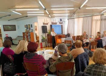 Ολοκληρώθηκαν τα σεμινάρια ψηφιακών δεξιοτήτων στα ΚΑΠΗ του Δήμου Αιγάλεω