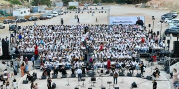 Δυναμική παρουσία των Σχολείων του Αιγάλεω στη μεγάλη Μαθητική Συναυλία – Αφιέρωμα στον Χρήστο Νικολόπουλο