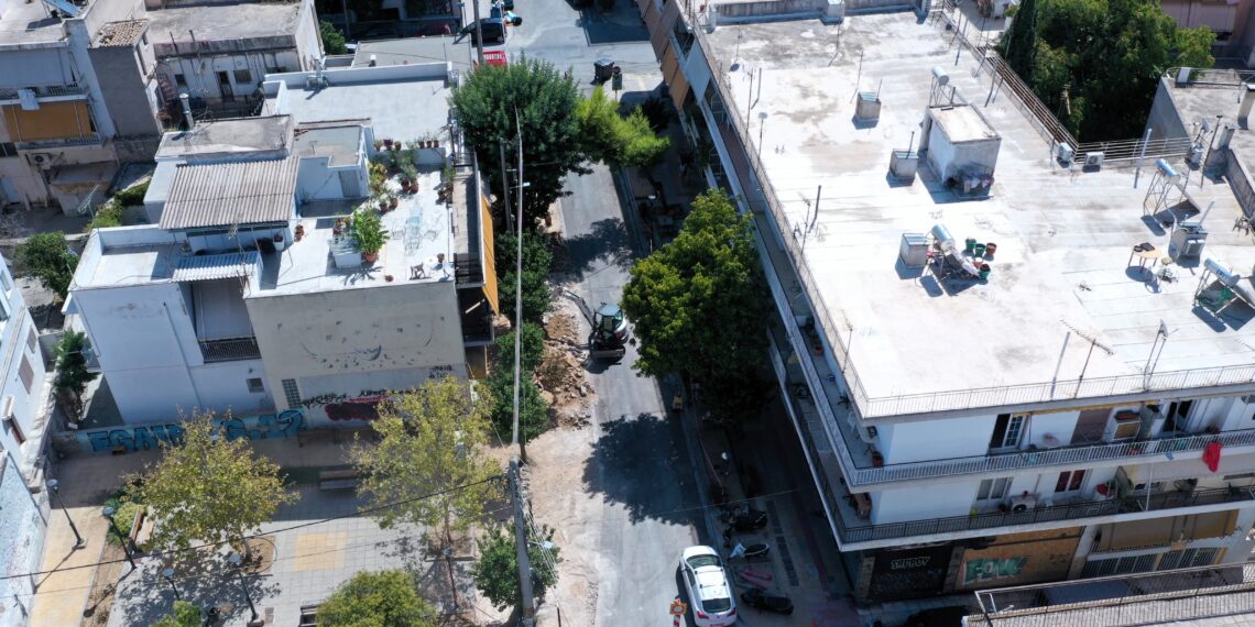 Ξεκίνησε η μεγάλη ανάπλαση του Εμπορικού Κέντρου του Δήμου Αιγάλεω